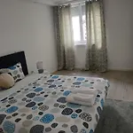 Luizinho House فيلا نوفا دي غايا